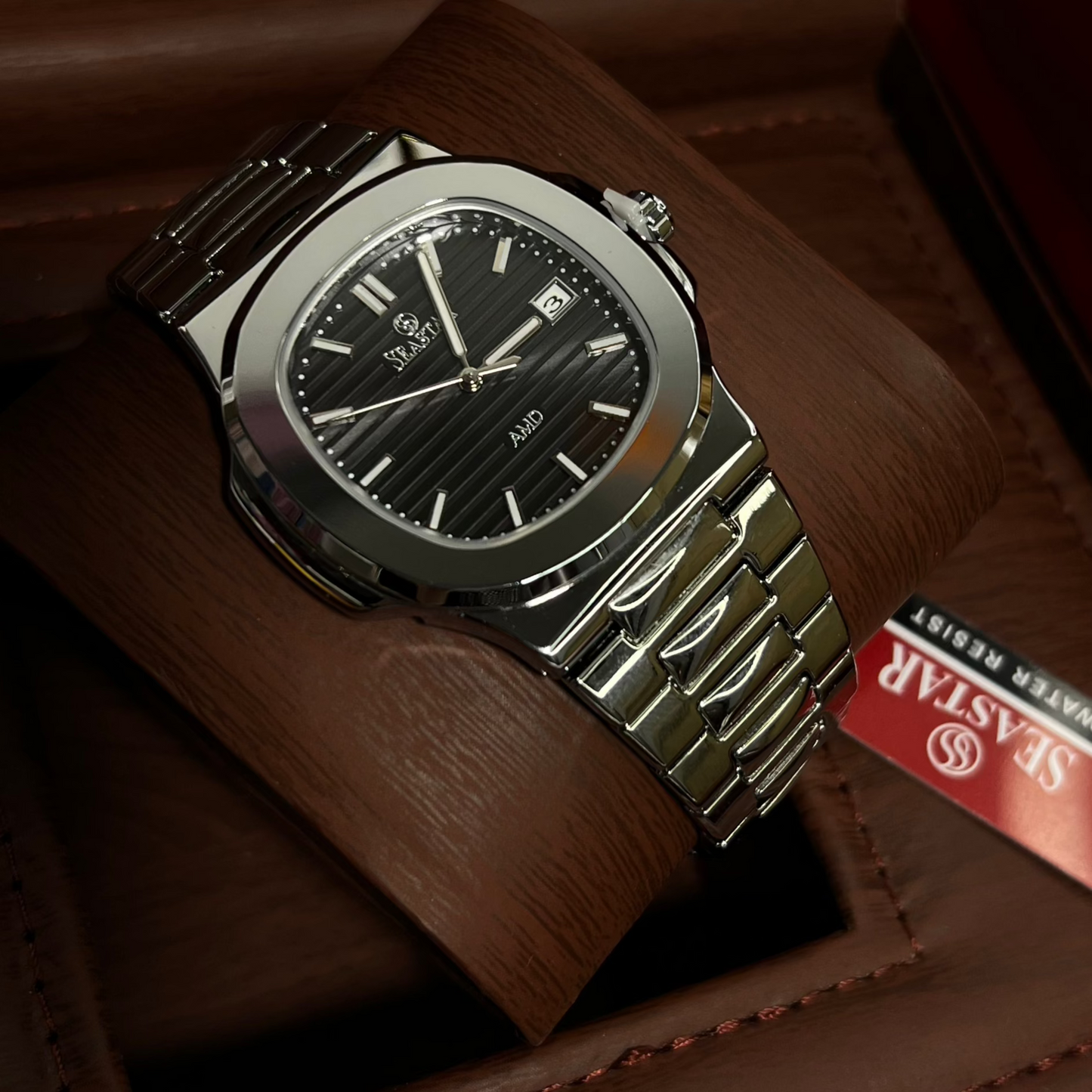 Seastar Silver Shine Chain Watch ā Black Dial š¤