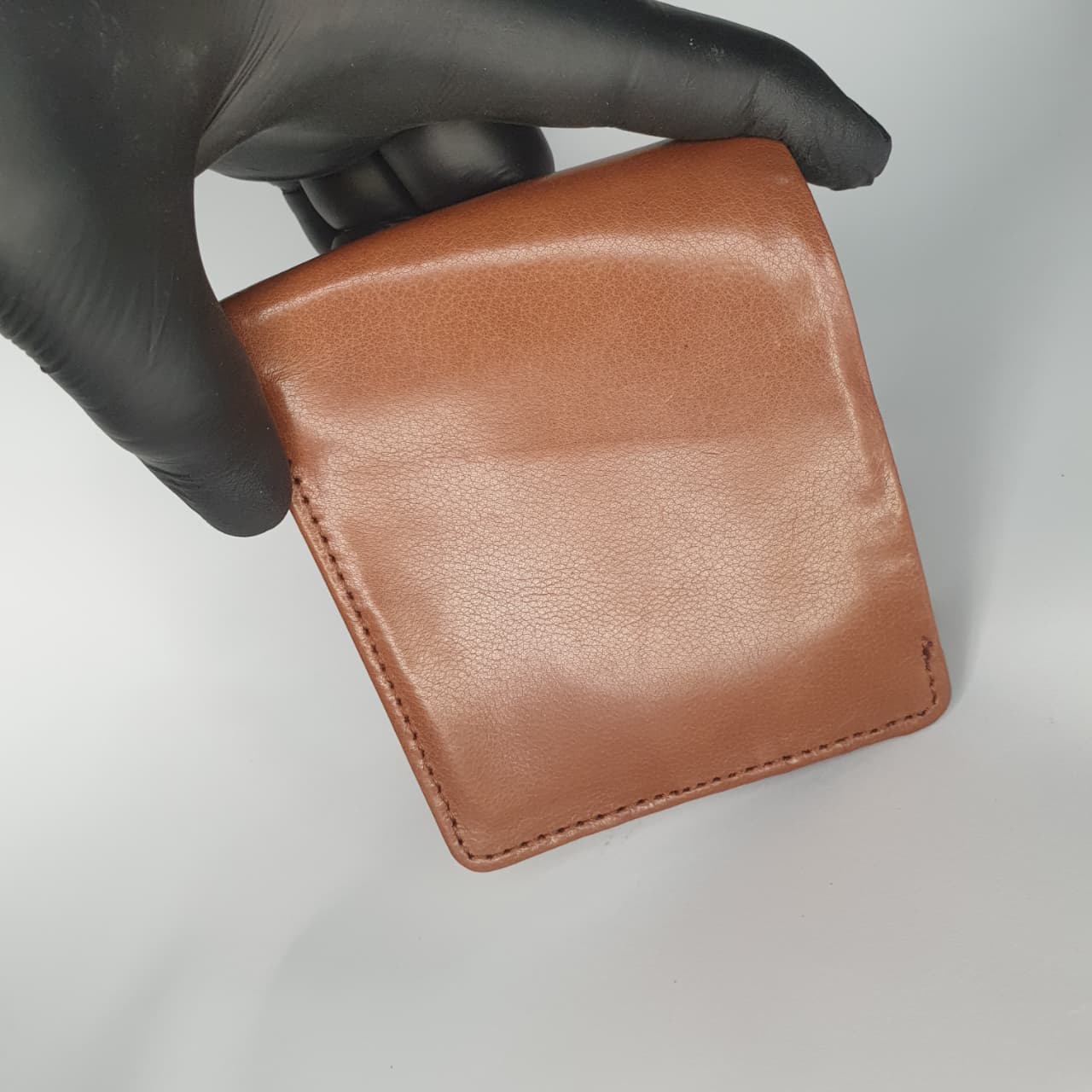 Cow Leather Wallet – Handcrafted Elegance