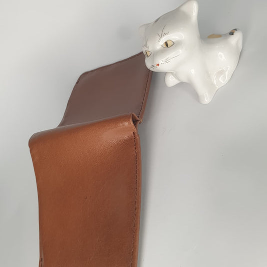 Cow Leather Wallet – Handcrafted Elegance