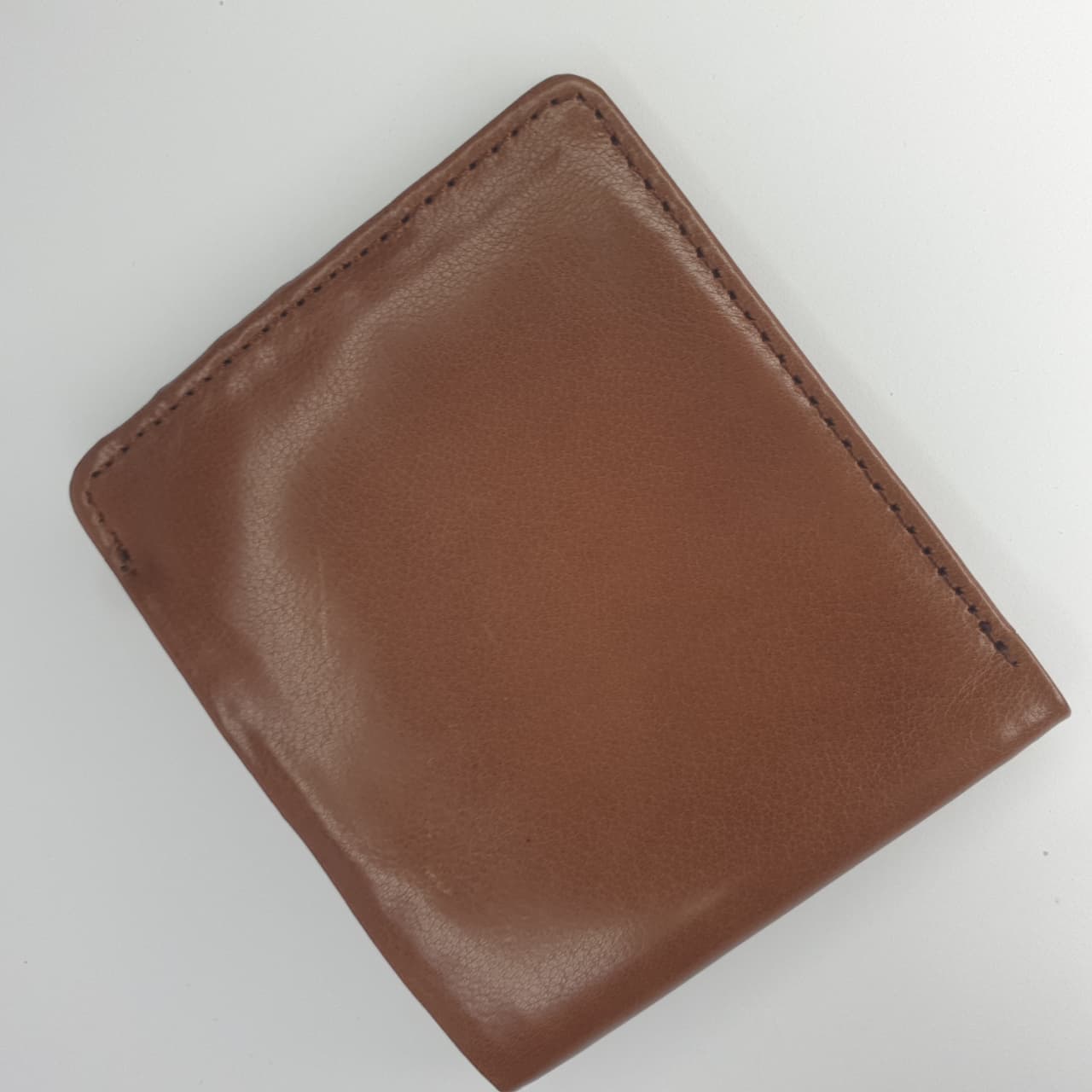 Cow Leather Wallet – Handcrafted Elegance