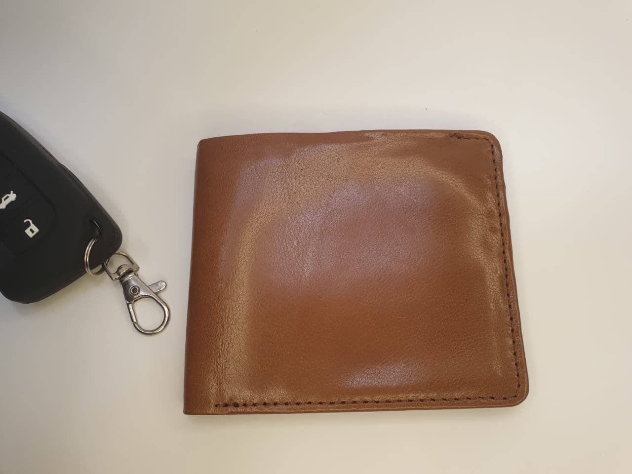 Cow Leather Wallet – Handcrafted Elegance