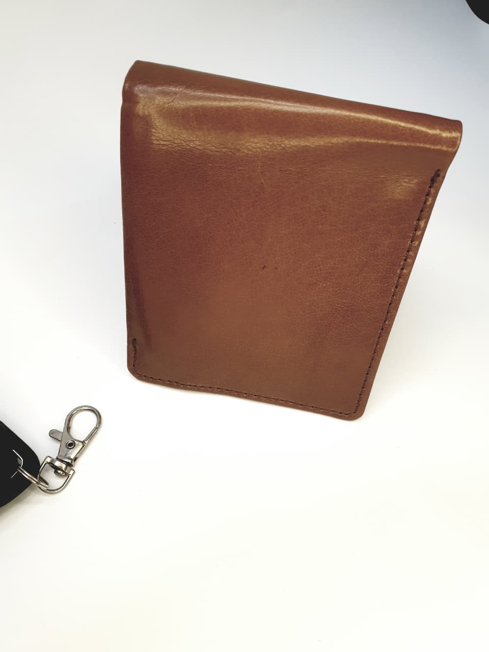 Cow Leather Wallet – Handcrafted Elegance