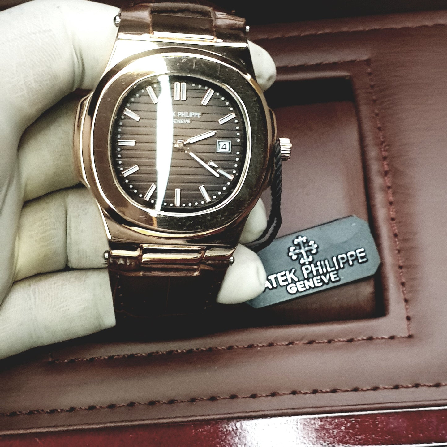 Introducing the Patek Philippe Geneve Brown Leather Strap Watch Master Copy