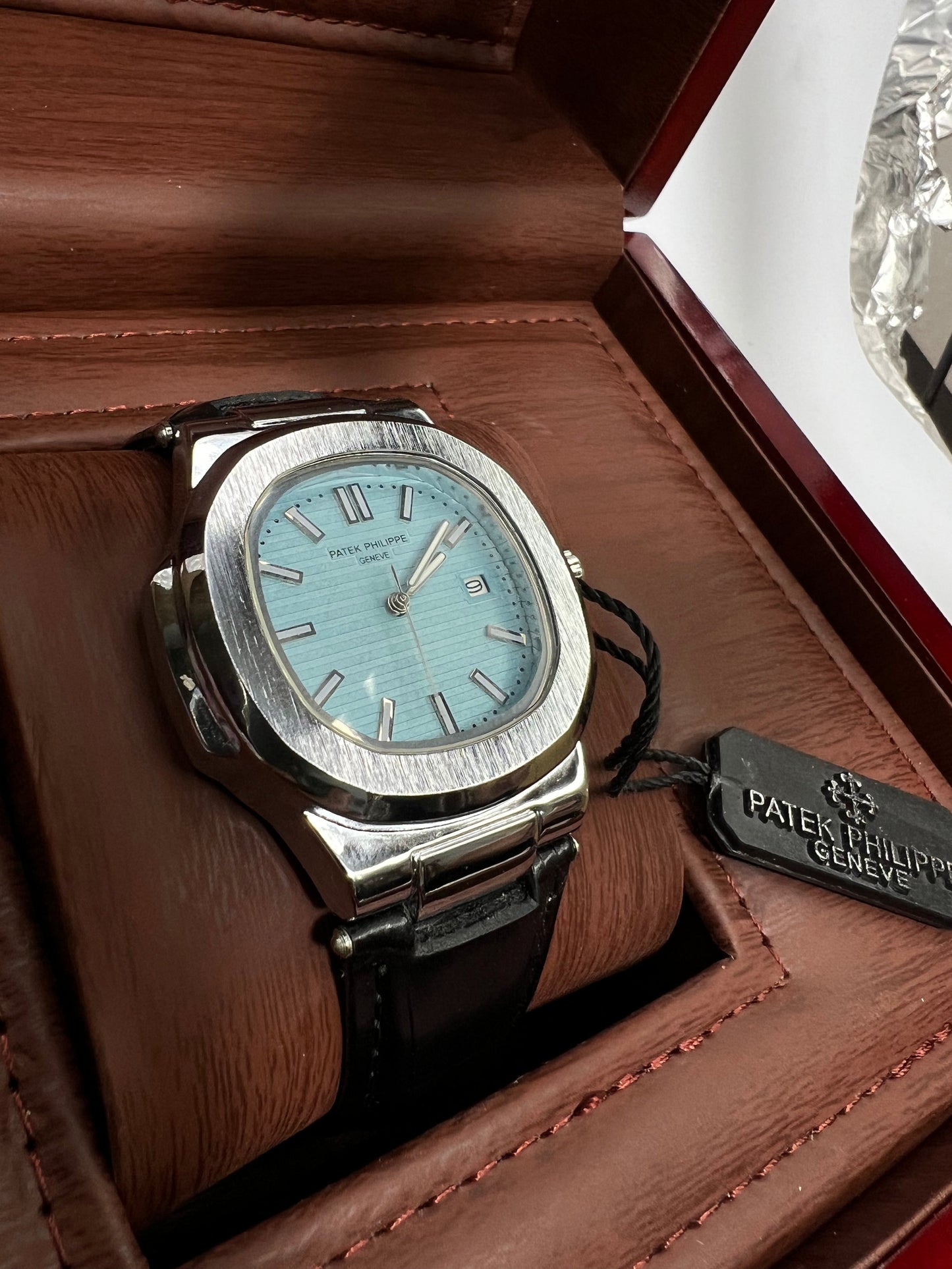 Patek Philippe Geneve Black Leather Strap Watch – Silver Case &amp; Tiffany Blue Dial