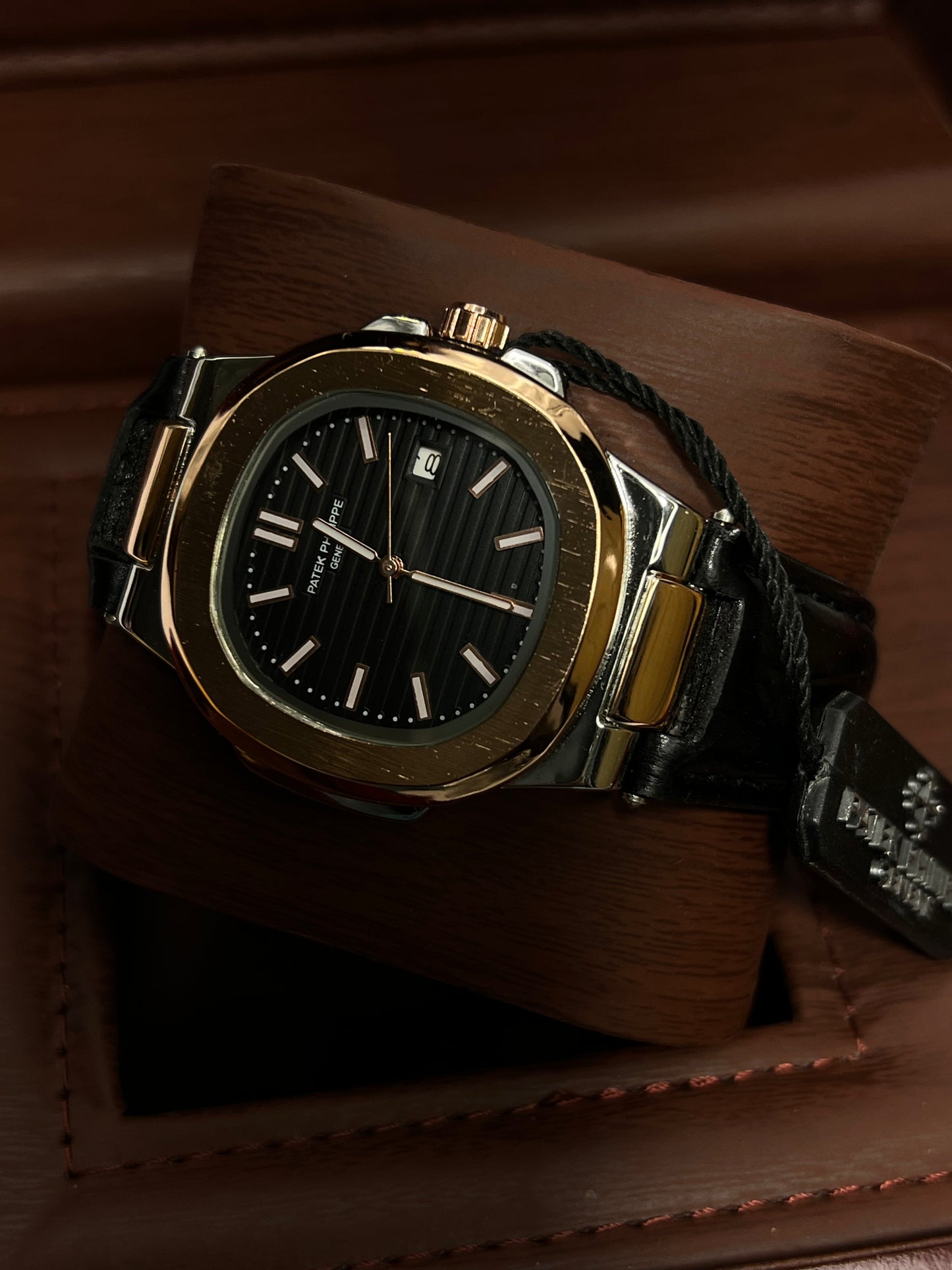 Introducing the Patek Philippe Geneve Black Leather Strap Watch – Copper-Tone &amp; Silver Case, Black Dial