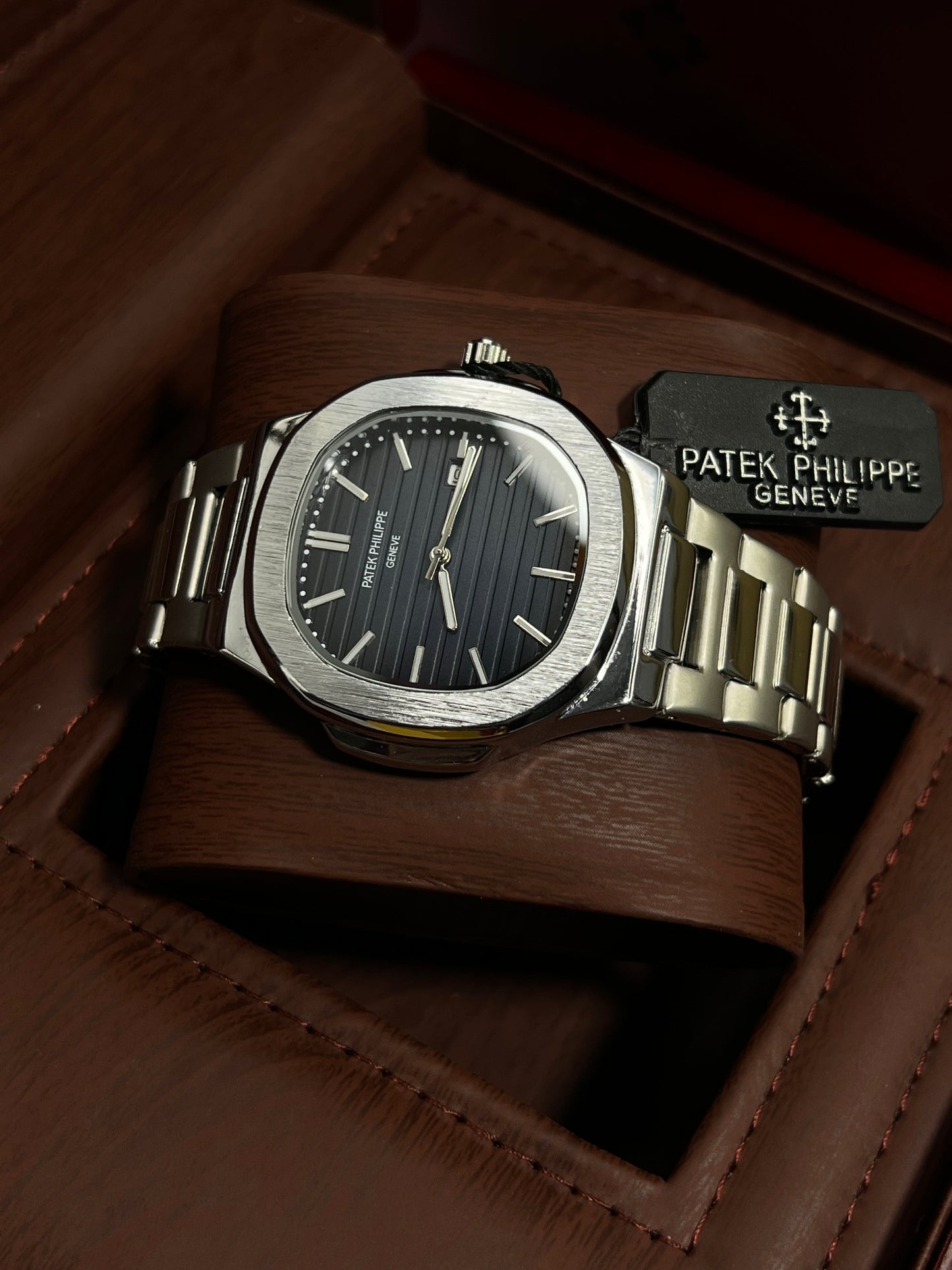 Patek Philippe Geneve Silver Matte Chain Watch – Ultramarine Blue Dial