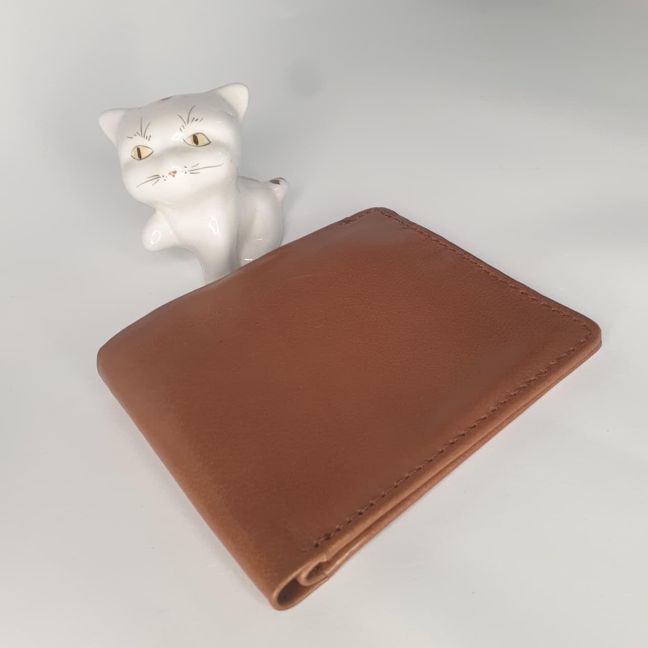 Handcrafted Original Cow Leather Bi-Fold Wallet – Classic Tan