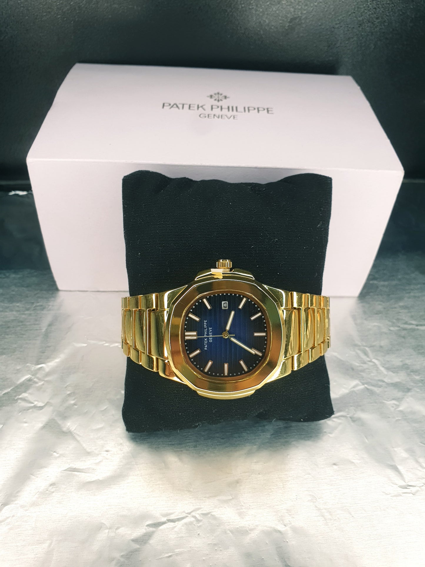 Patek Philippe Geneve Luxury Golden Chain Watch Master Copy - Blue Dial